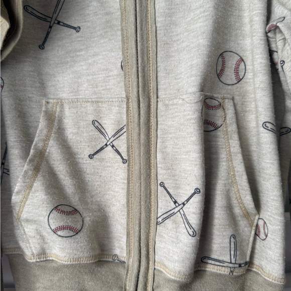 Graphic Tees and Hoodie Set - Green, Yellow, Red, White - Picture 3 of 11